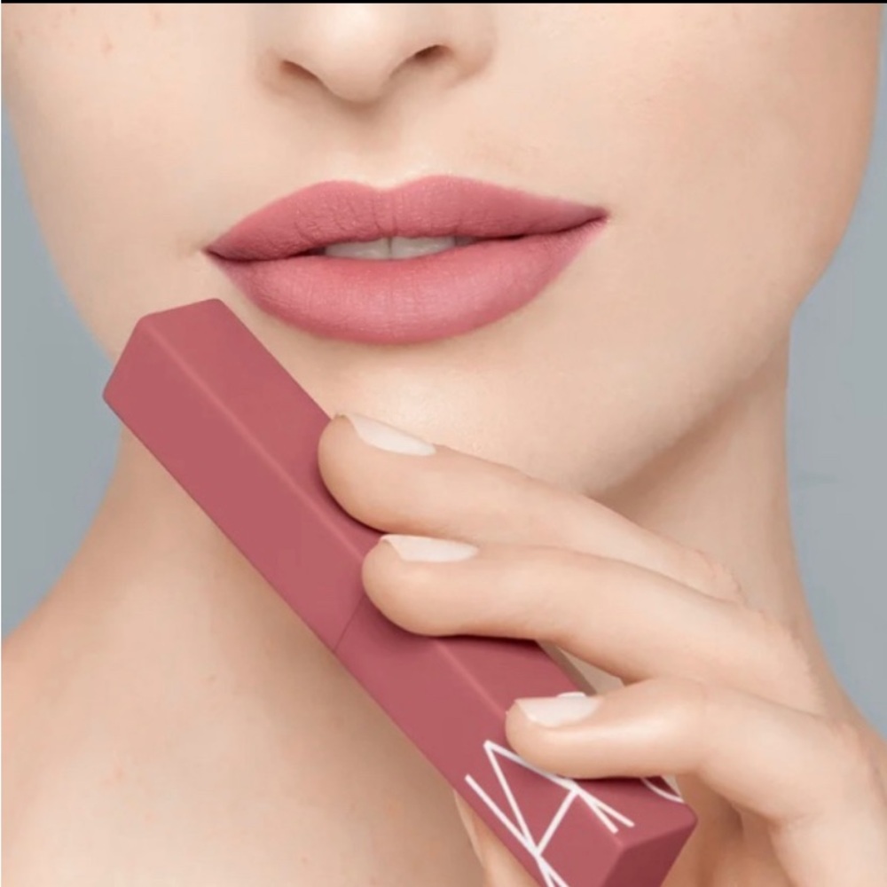 NARS Powermatte Lipstick in American Woman BNIB